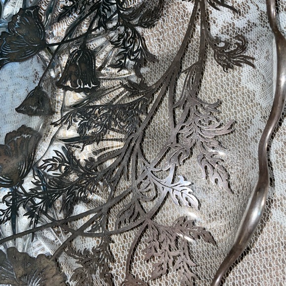 Vintage Cake Plate Sterling Silver Overlay Oversized - Picture 4 of 4